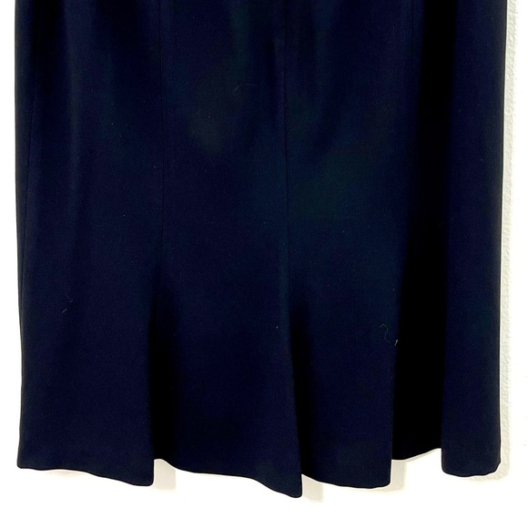 Kasper Black Crepe Pencil Skirt with Flared Back Size 8 - Picture 3 of 4